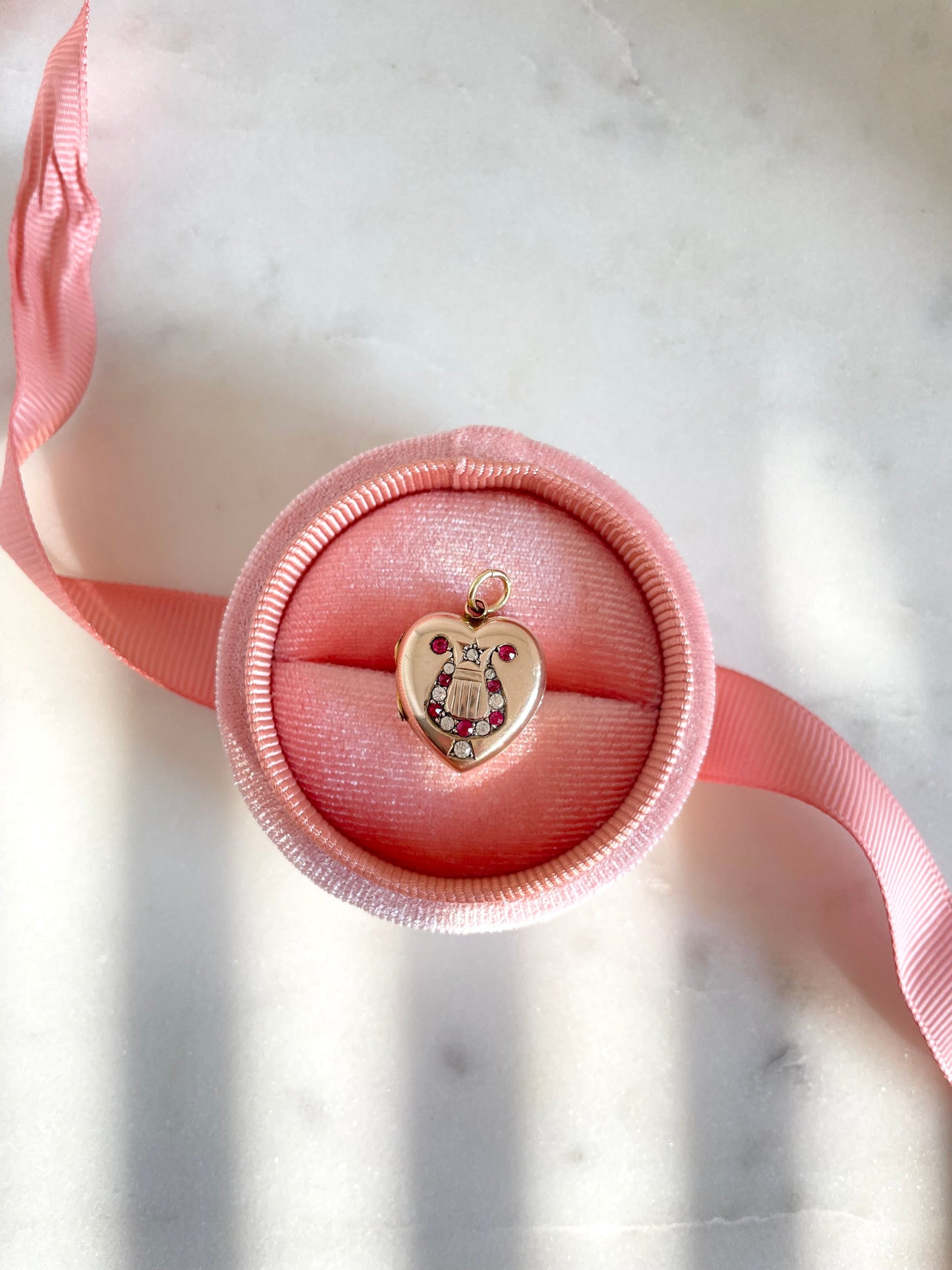 Edwardian Antique Gold Lyre Heart Locket