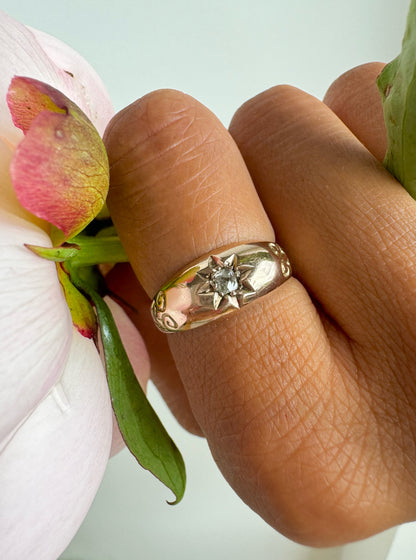 Antique Gold Diamond Starburst Ring