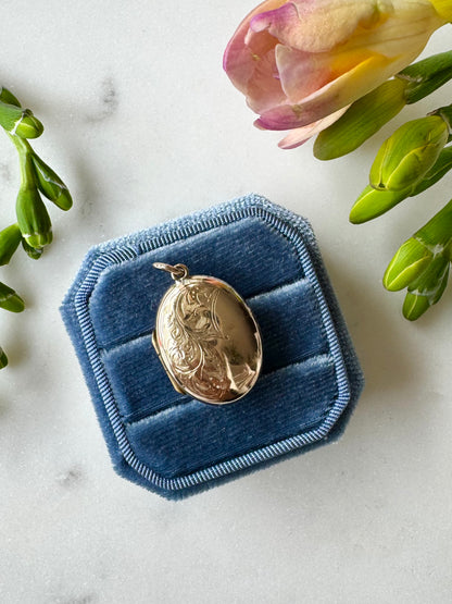 Antique Gold Back & Front Oval Locket