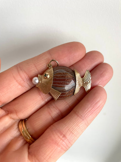 Rare Vintage 9ct Gold and Murano Glass Fish Pendant