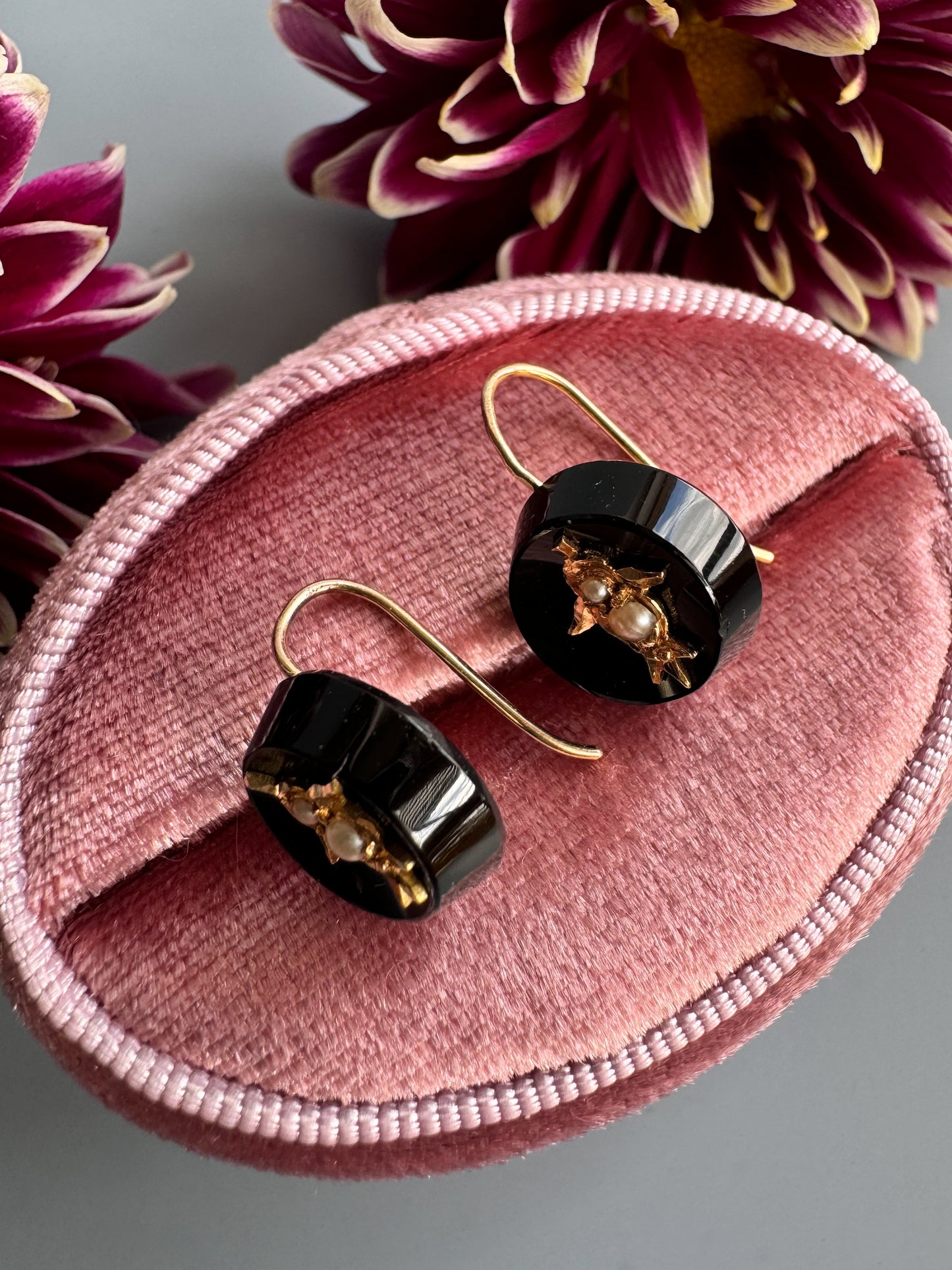 Gold Victorian Jet and Gold Earrings