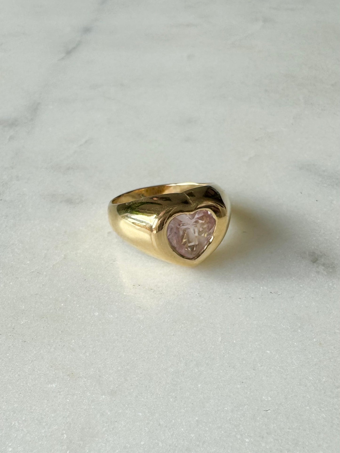 14ct Gold Heart Signet Ring