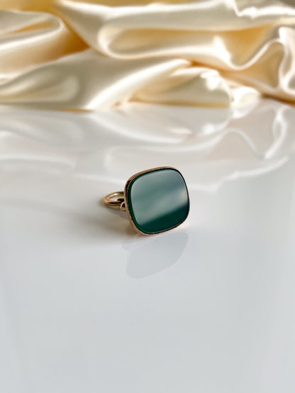 Vintage 1970s Green Agate Fob Pendant