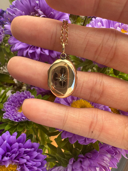 Antique Gold Diamond Locket