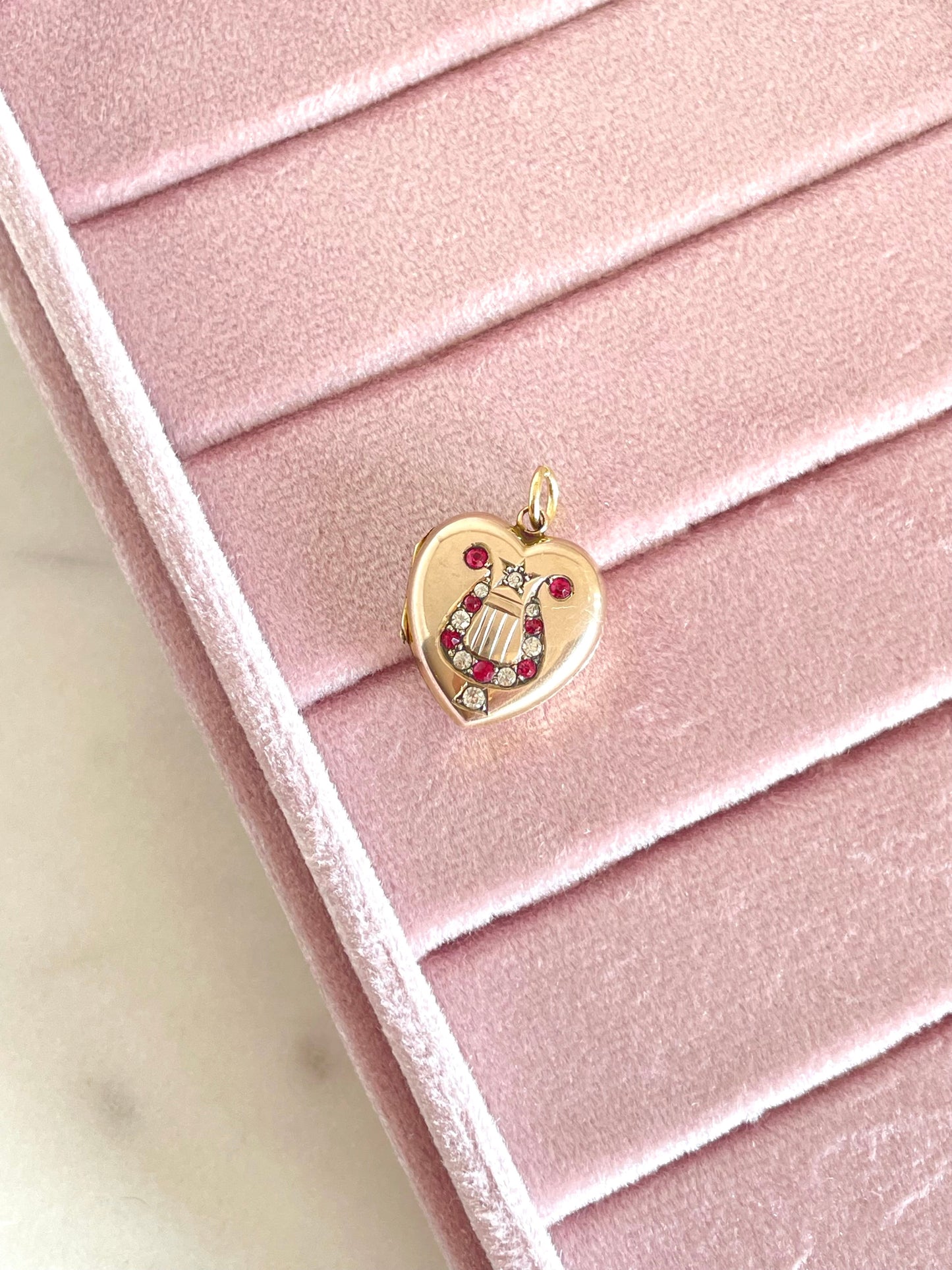 Edwardian Antique Gold Lyre Heart Locket