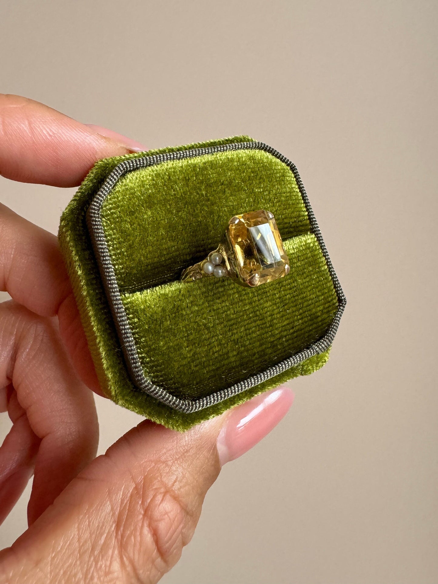 Antique Georgian Gold Citrine Ring